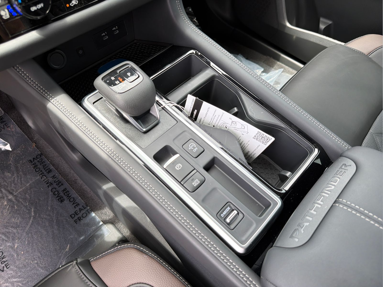 New 2026 Black Nissan Platinum image 26