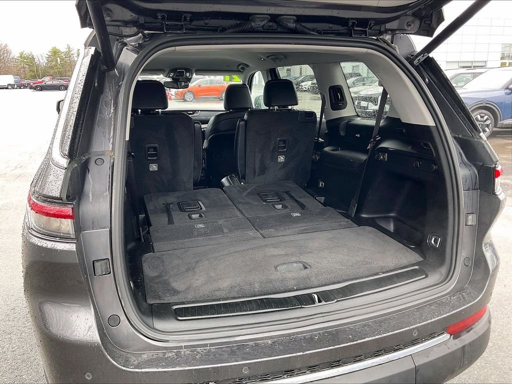 Used 2021 Gray Jeep Limited image 36