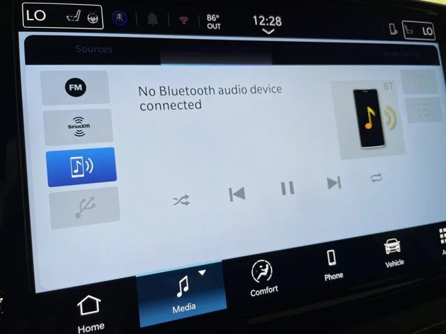 2025 Chrysler Pacifica Select - Photo 30