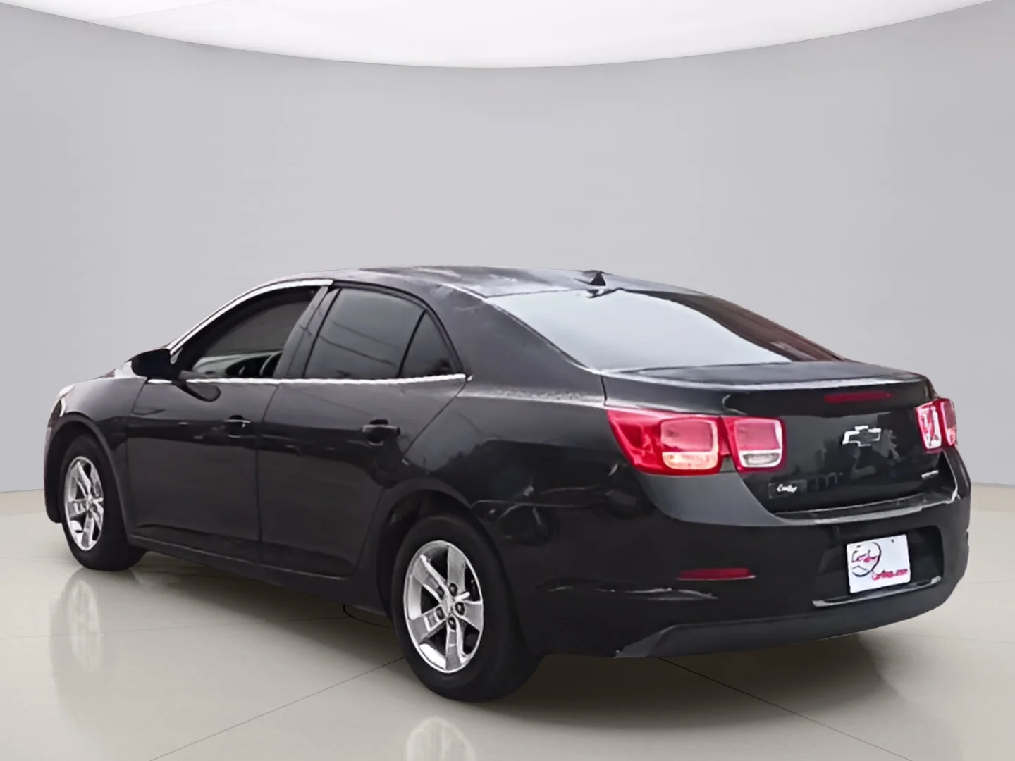 Used 2013 Black Chevrolet LS image 3