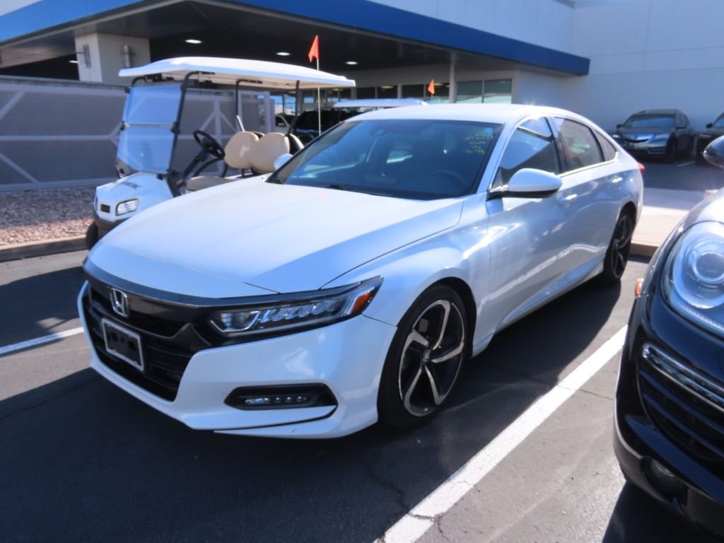 Used 2019 Platinum White Pearl Honda Sport image 2
