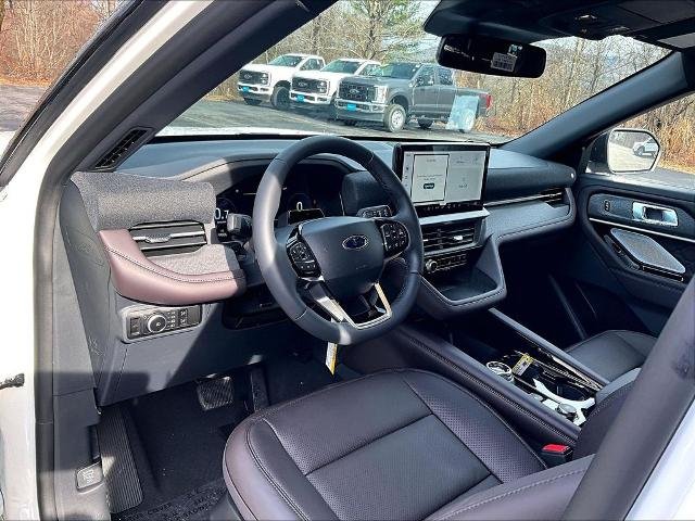 New 2026 Star White Metallic Tri-Coat Ford Platinum™ image 7