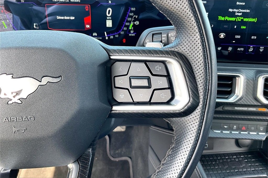 2024 FORD MUSTANG - Image 17