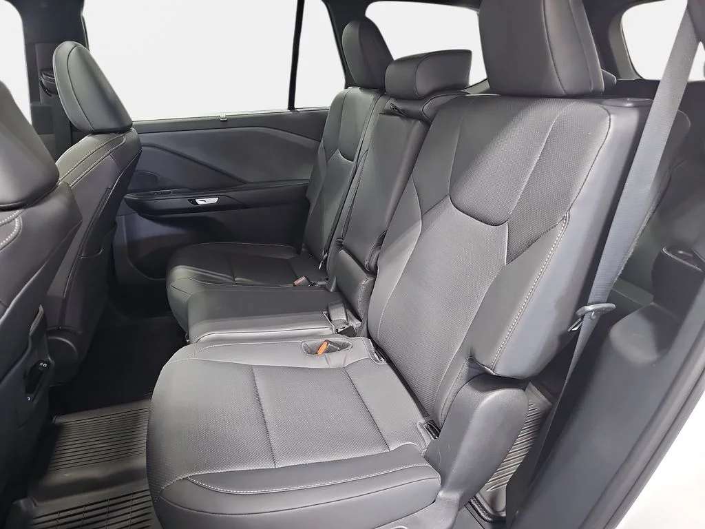 New 2026 Wind Chill Pearl Lexus PREMIUM AWD image 10