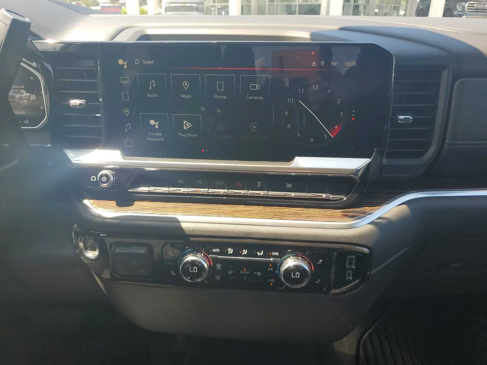 2026 GMC Sierra 1500 SLE - Photo 12
