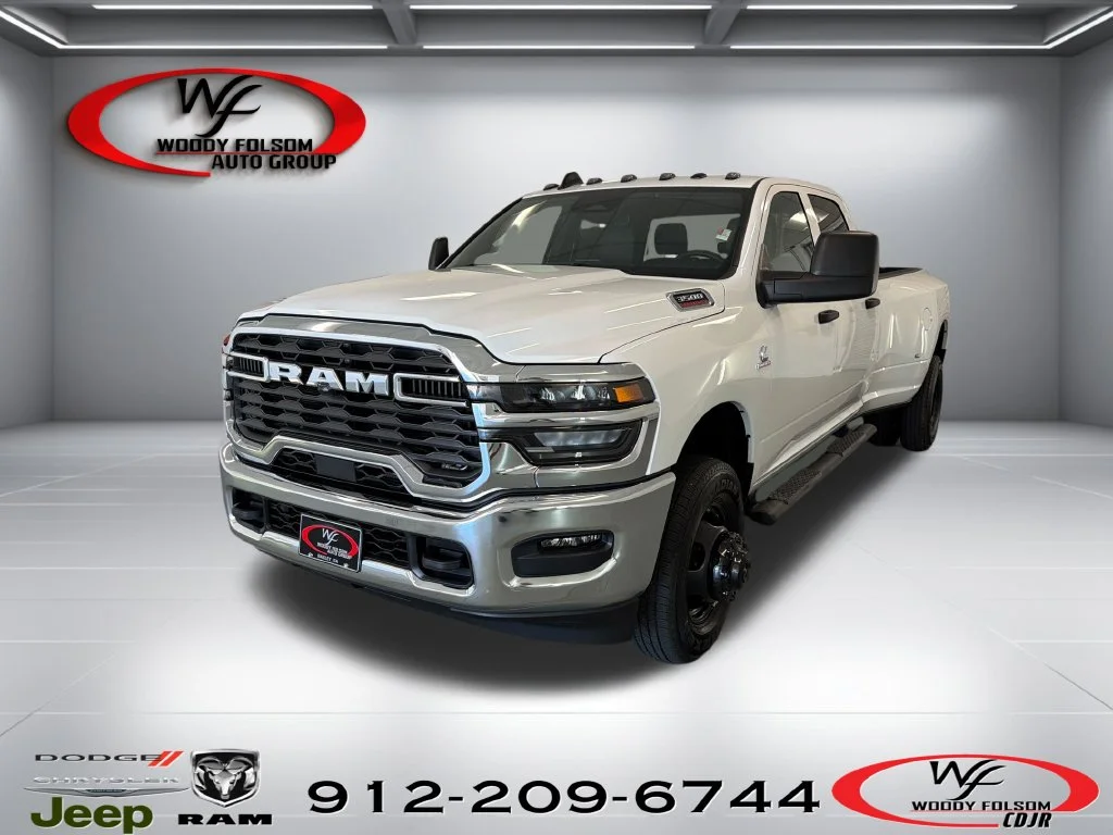New 2027 Bright White Clear-Coat Exterior Paint RAM Tradesman image 1