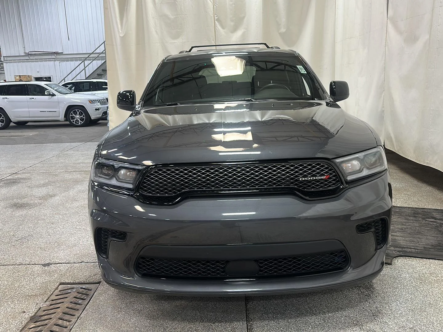 2024 Dodge Durango SXT - Photo 9