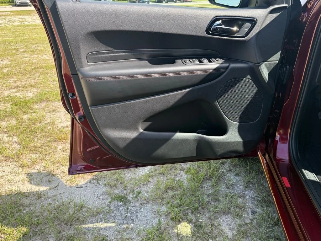 New 2026 Octane Red Pearl-Coat Exterior Paint Dodge GT image 27