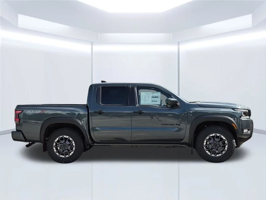 New 2027  Nissan PRO-X image 7