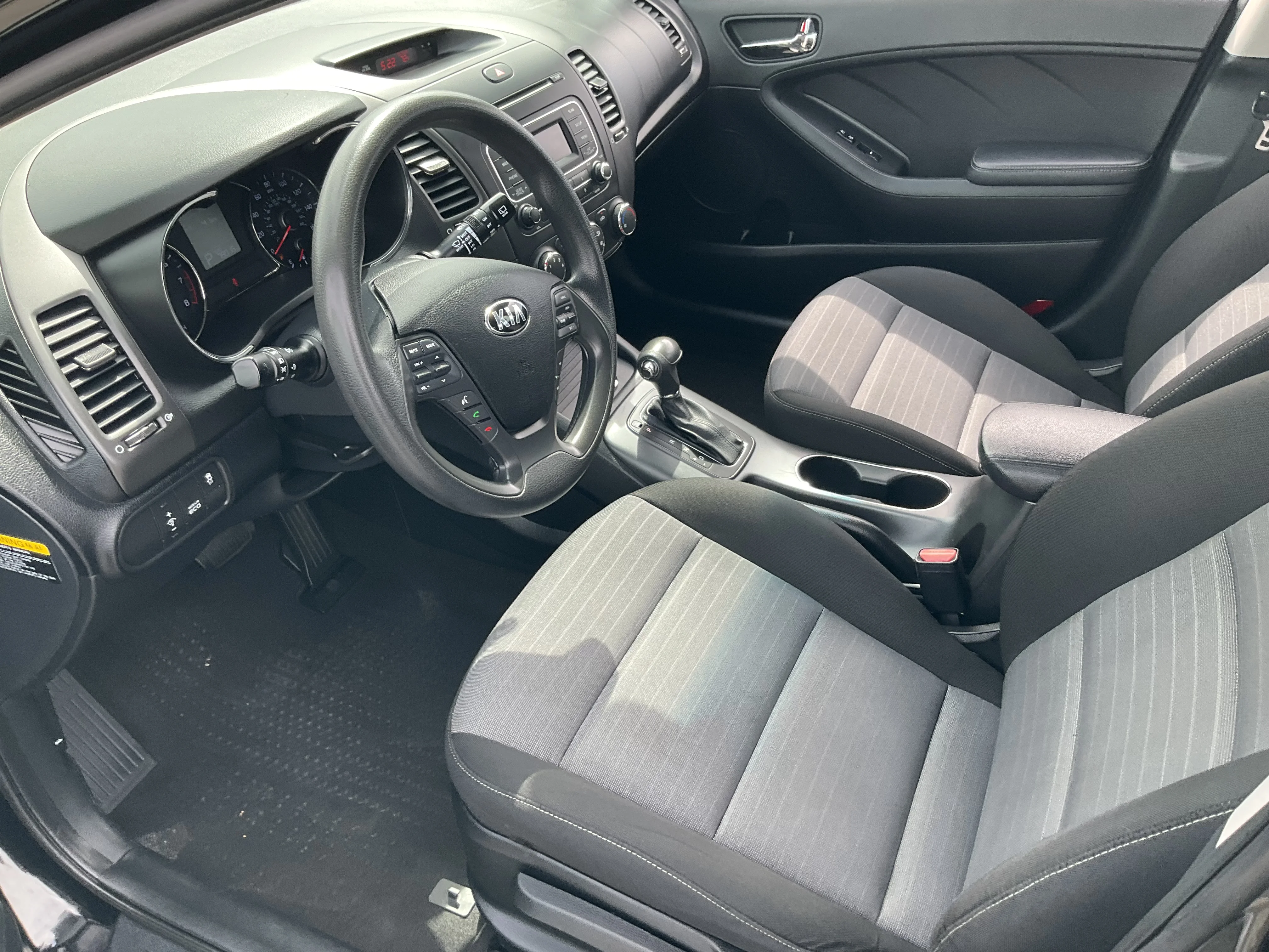 Used 2016 Aurora Black Pearl Kia LX image 5