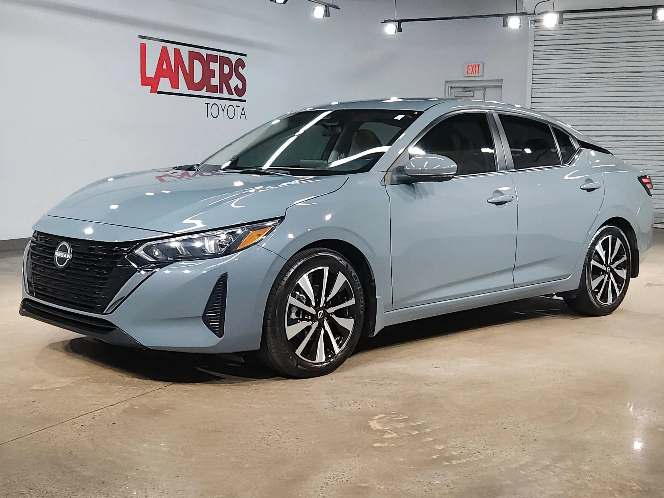 Used 2025 Atlantic Gray Metallic Nissan SV image 3