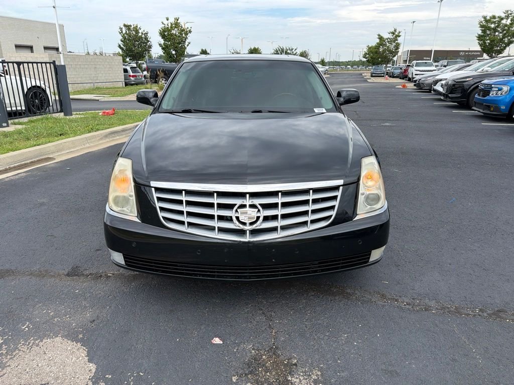 Used 2008 Cadillac DTS 1SD with VIN 1G6KD57Y88U184438 for sale in Kansas City