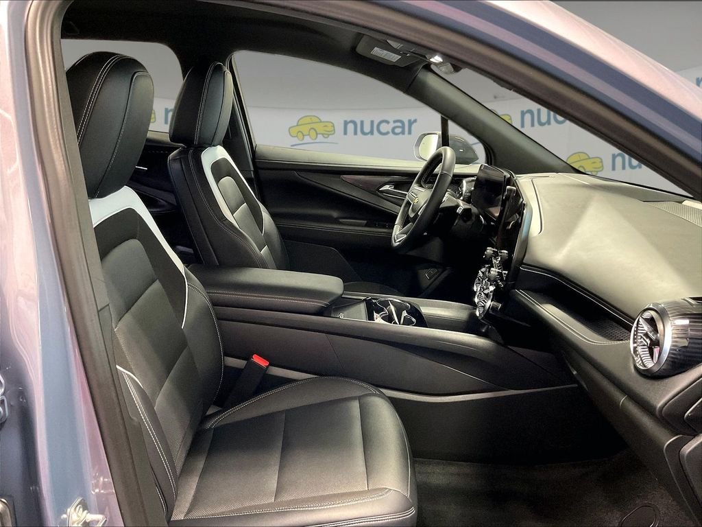 Used 2024 Gray Chevrolet LT image 11