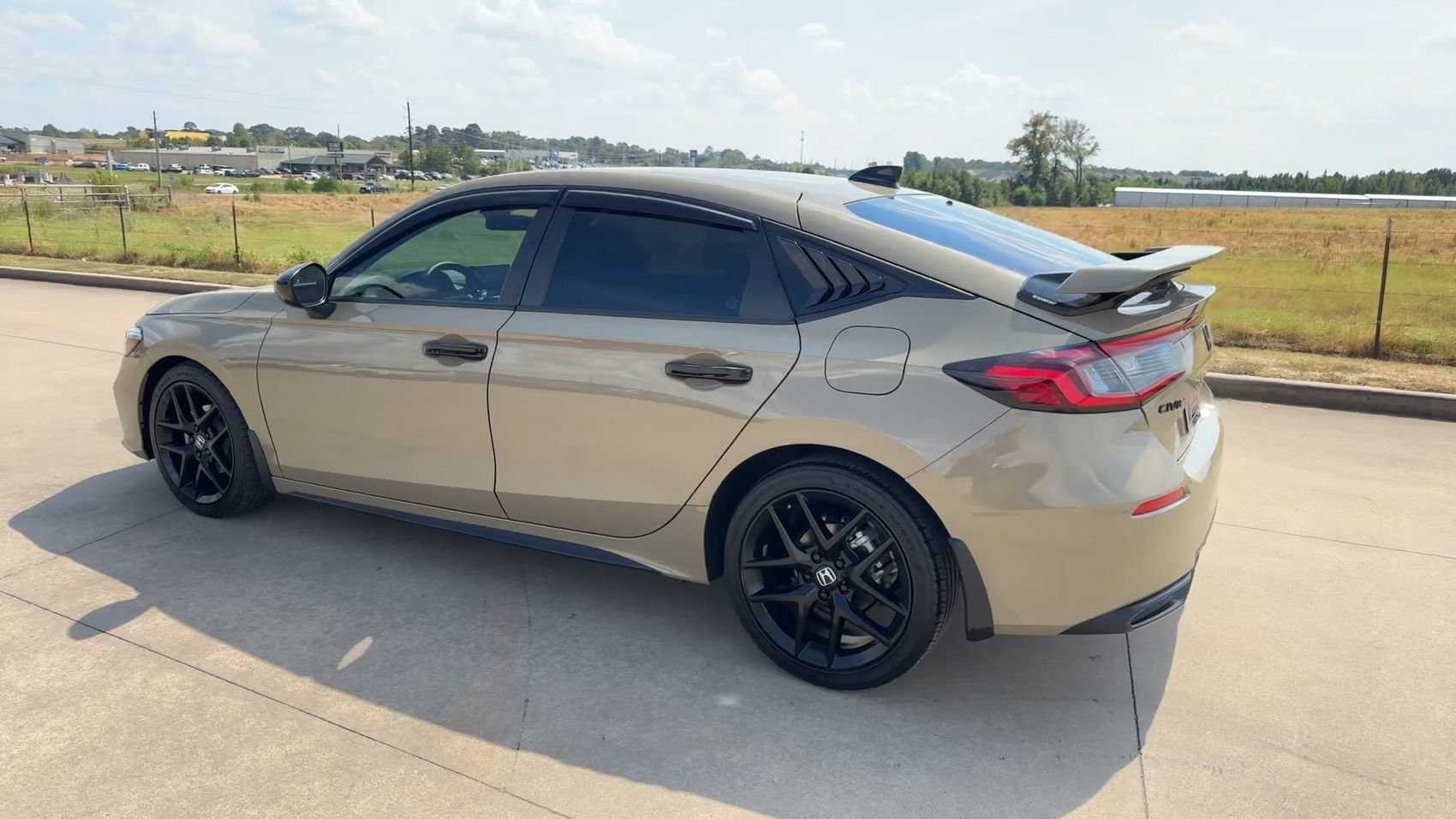 Used 2025 Brown Honda Sport image 7