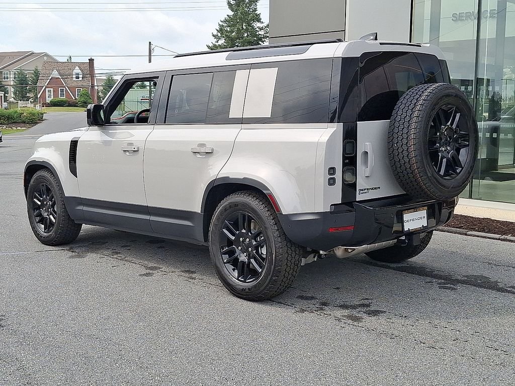 New 2026 Borasco Grey Land Rover S image 4