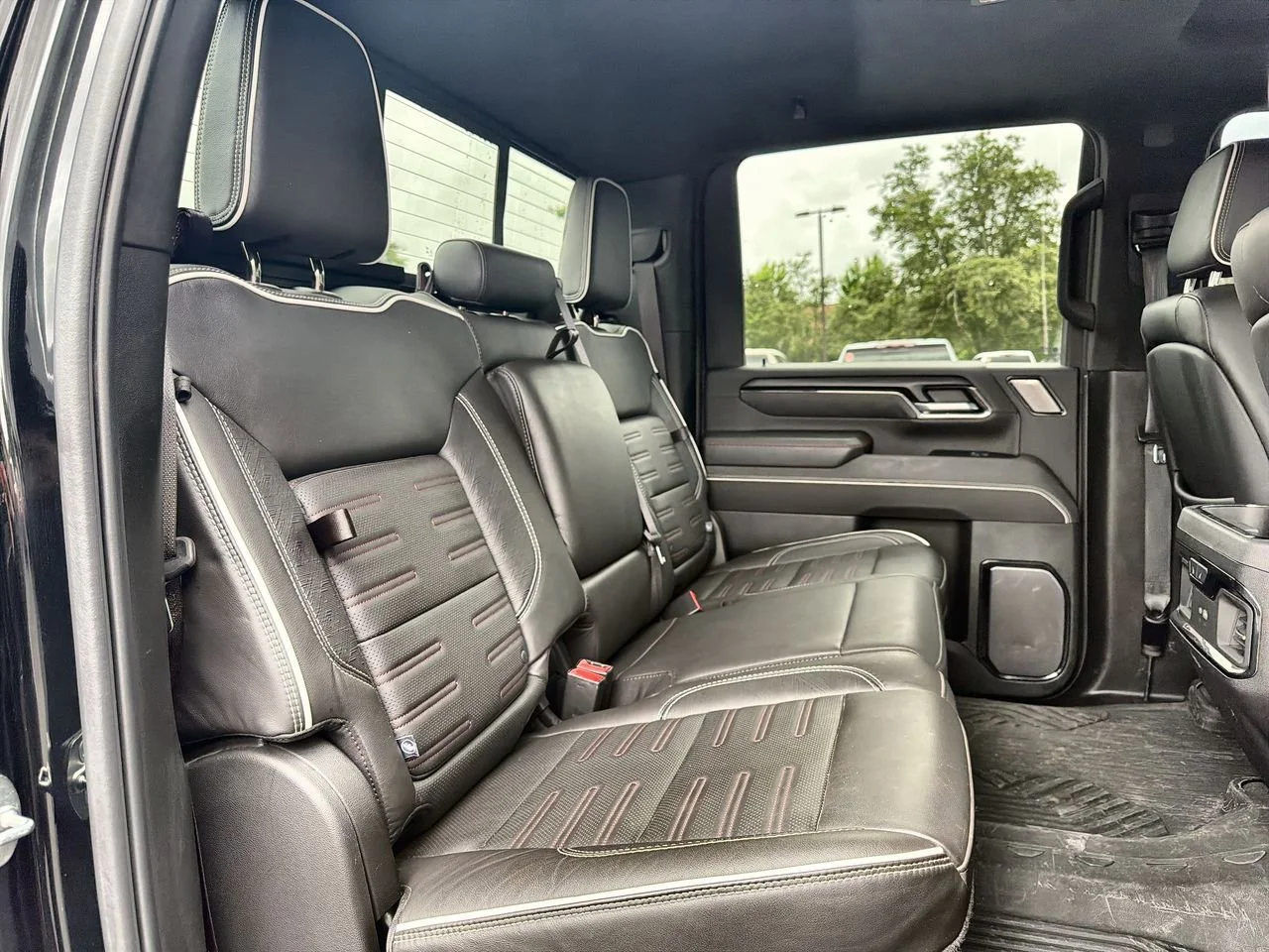 Used 2024 Onyx Black GMC AT4X image 22