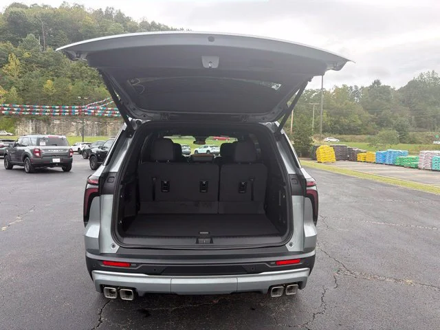 New 2027 Sterling Gray Metallic Chevrolet Z71 image 20