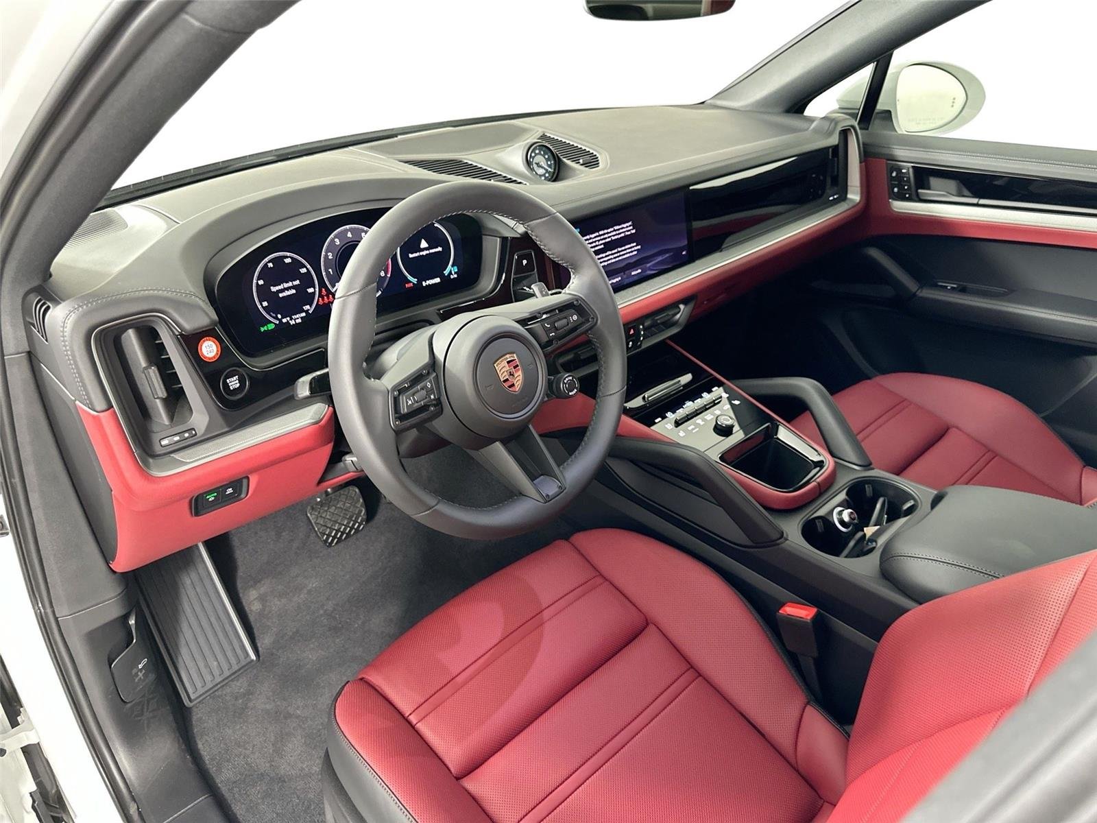 New 2026 White Porsche Cayenne E-Hybrid Coupé image 4