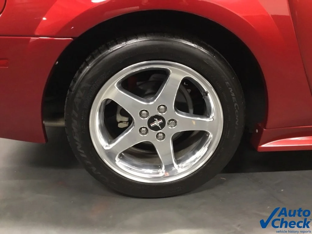 Used 2003 Red Ford GT image 18