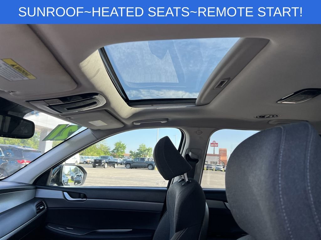 Used 2021 Black Hyundai SEL image 18