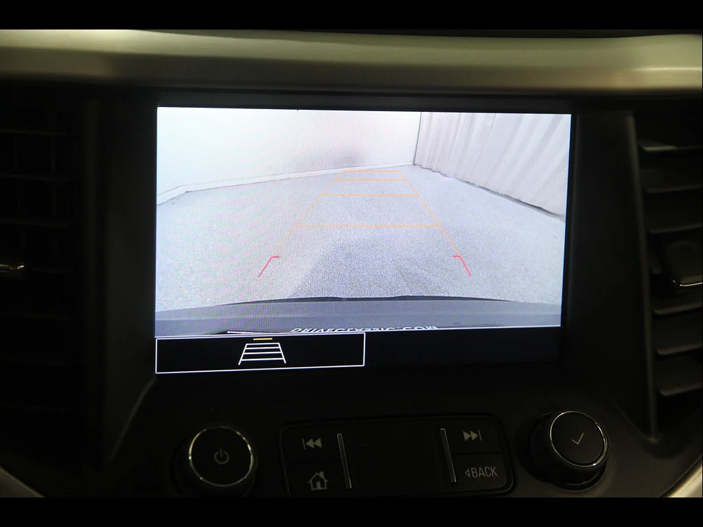2023 GMC Acadia SLE - Photo 14
