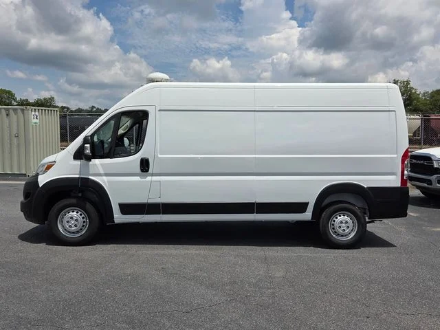 New 2026 Bright White Clear-Coat Exterior Paint RAM High Roof image 4