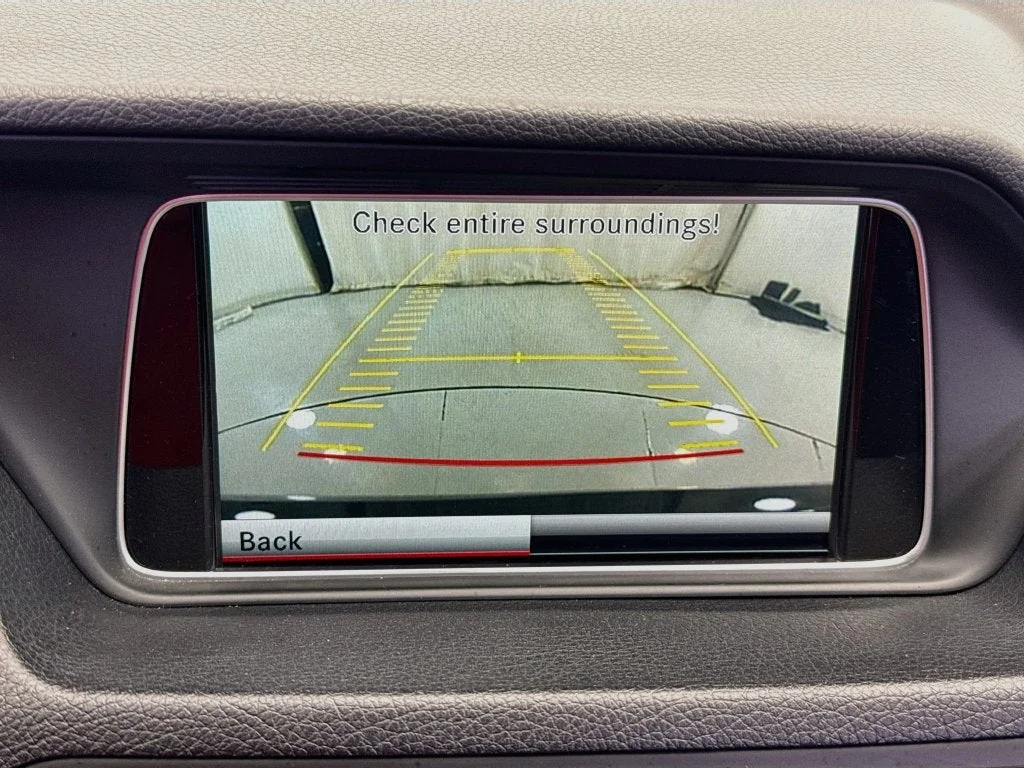 Used 2015  Mercedes-Benz E 550 image 15