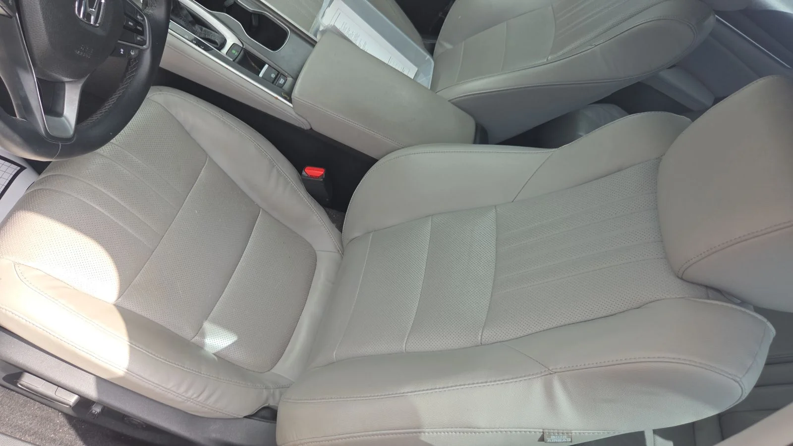 Used 2018 Gray Honda EX-L image 18