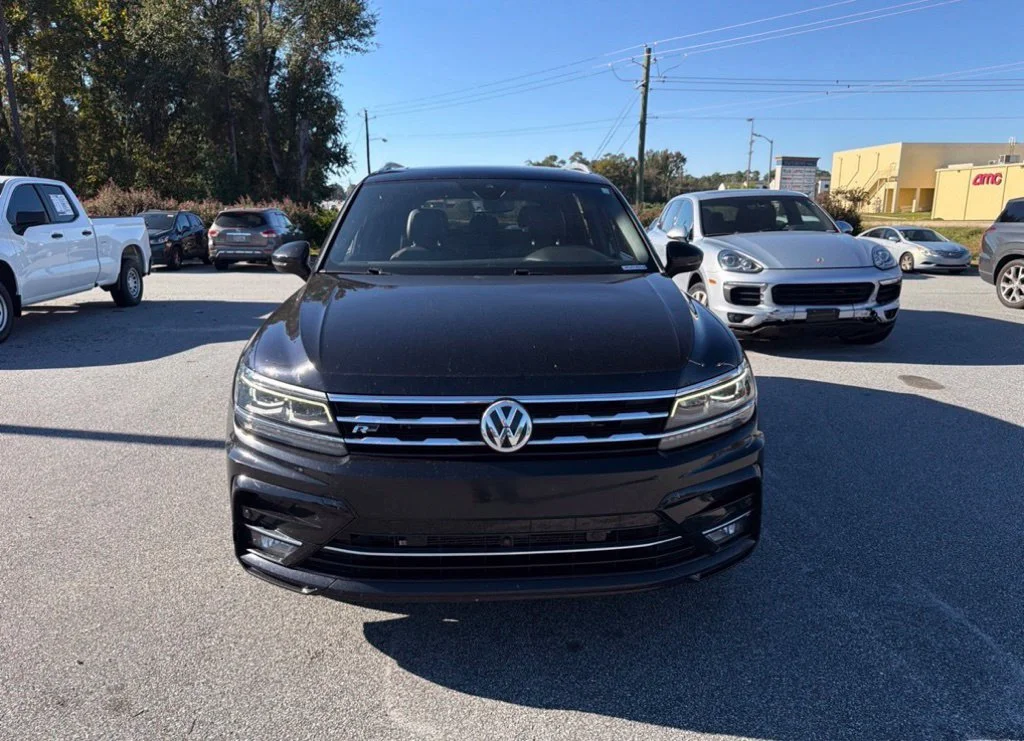Used 2020 Black Volkswagen 2.0T SEL Premium R-Line image 7