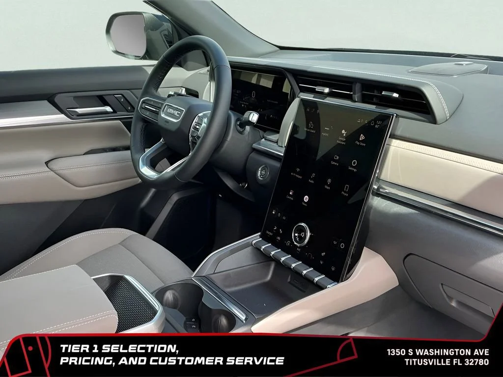 New 2026 Sterling Metallic GMC Elevation image 16