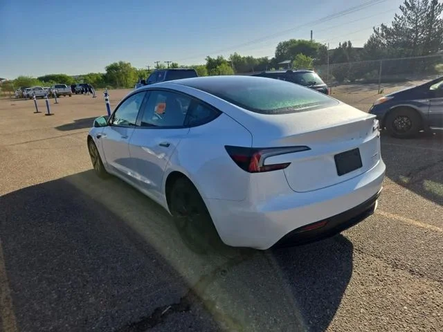 Used 2024 White Tesla Long Range image 3