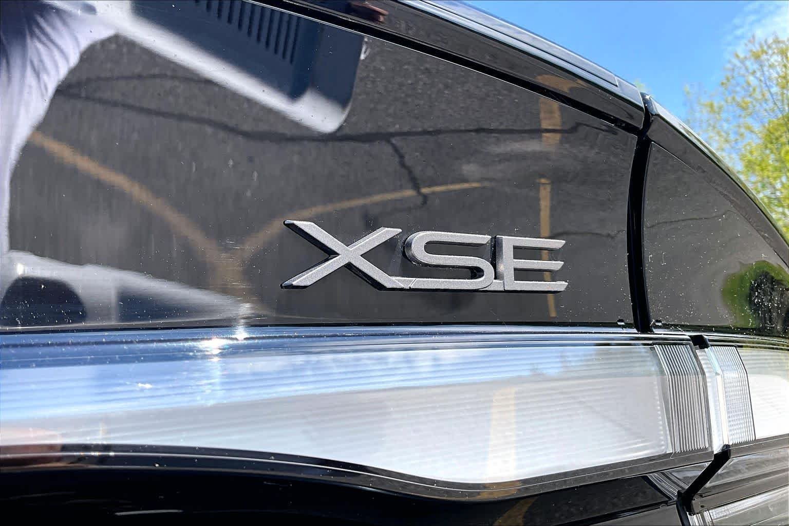 Used 2023 Midnight Black Metallic Toyota XSE Premium image 10