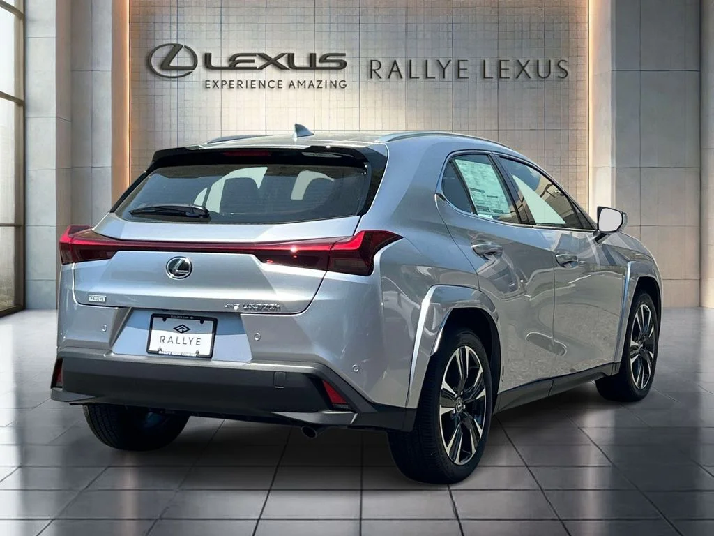 2026 Lexus UX Hybrid 300h Premium - Photo 7