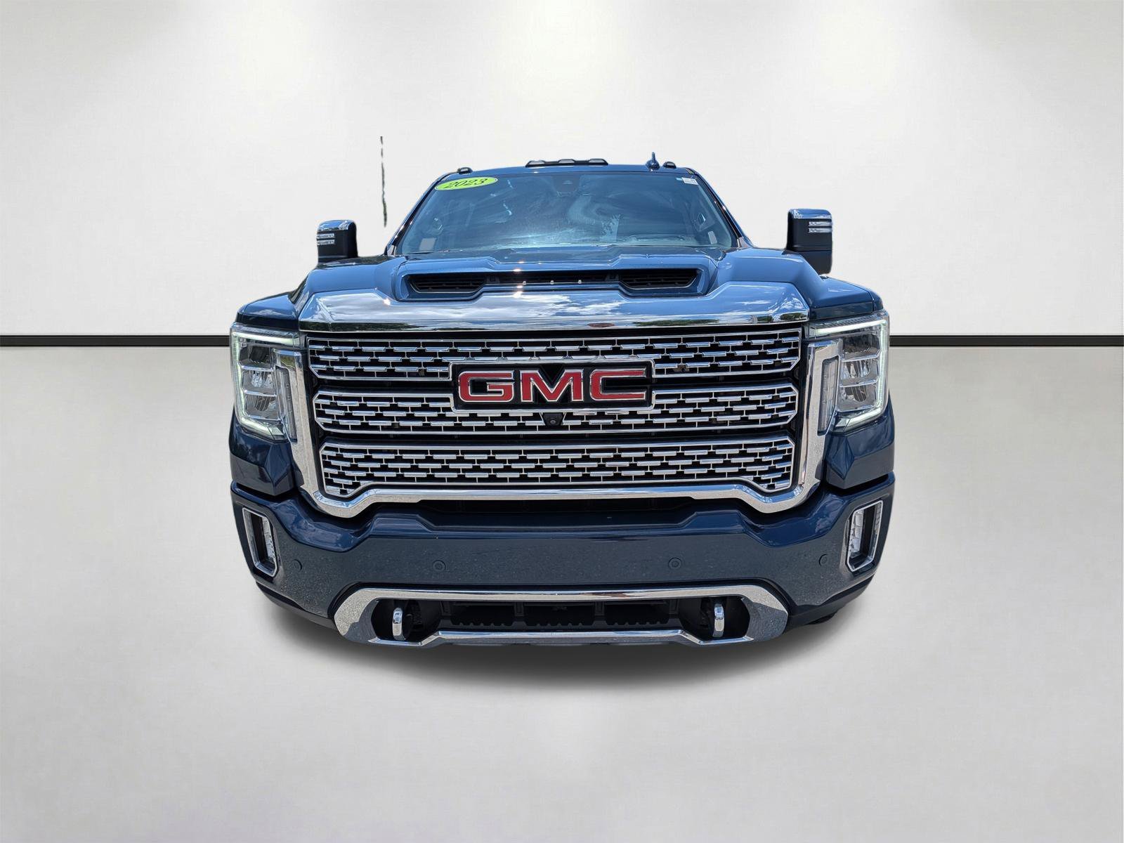 Used 2023 Pacific Blue Metallic GMC Denali image 9