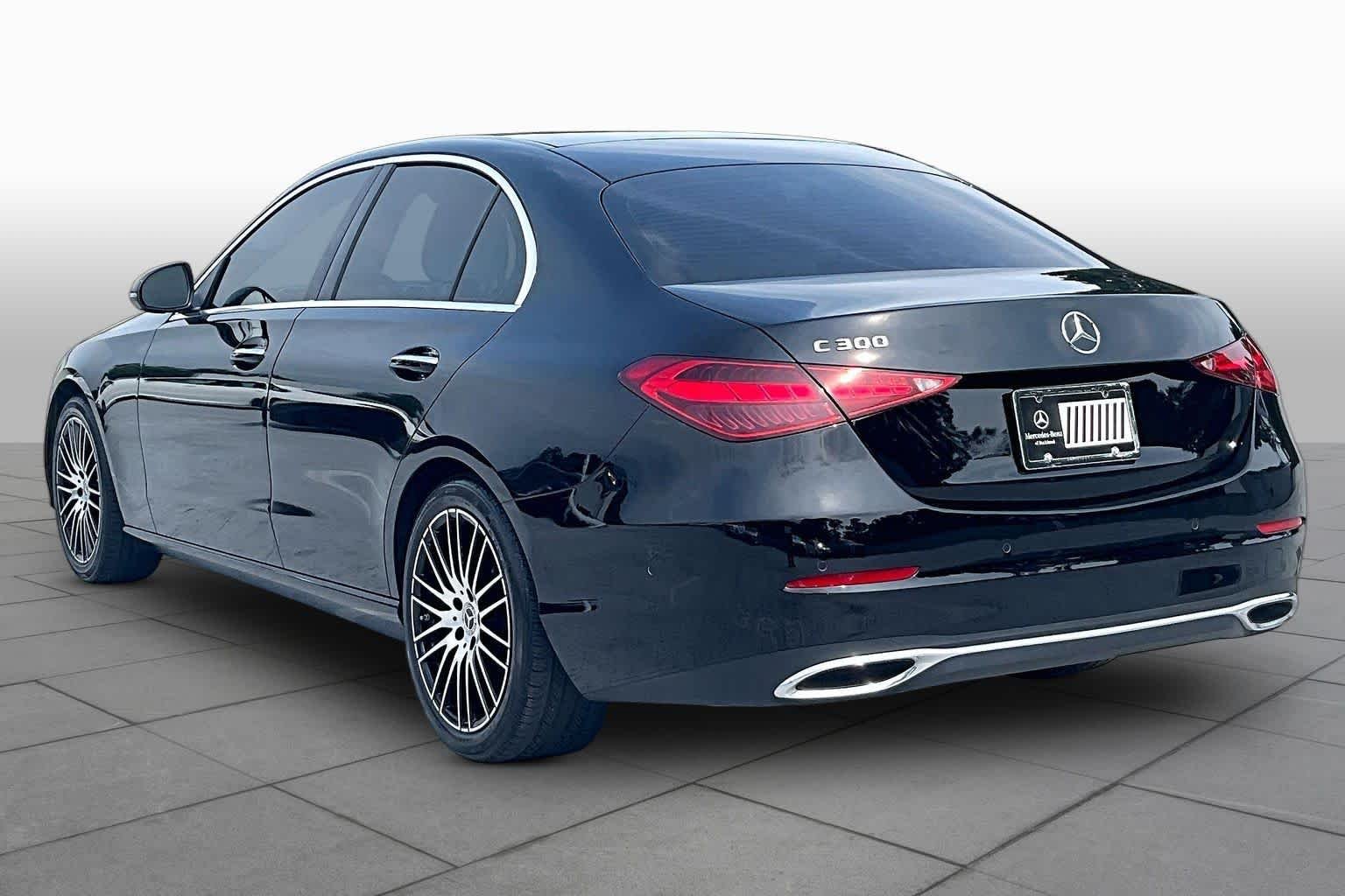 Used 2024 Obsidian Black Metallic Mercedes-Benz C 300 image 11