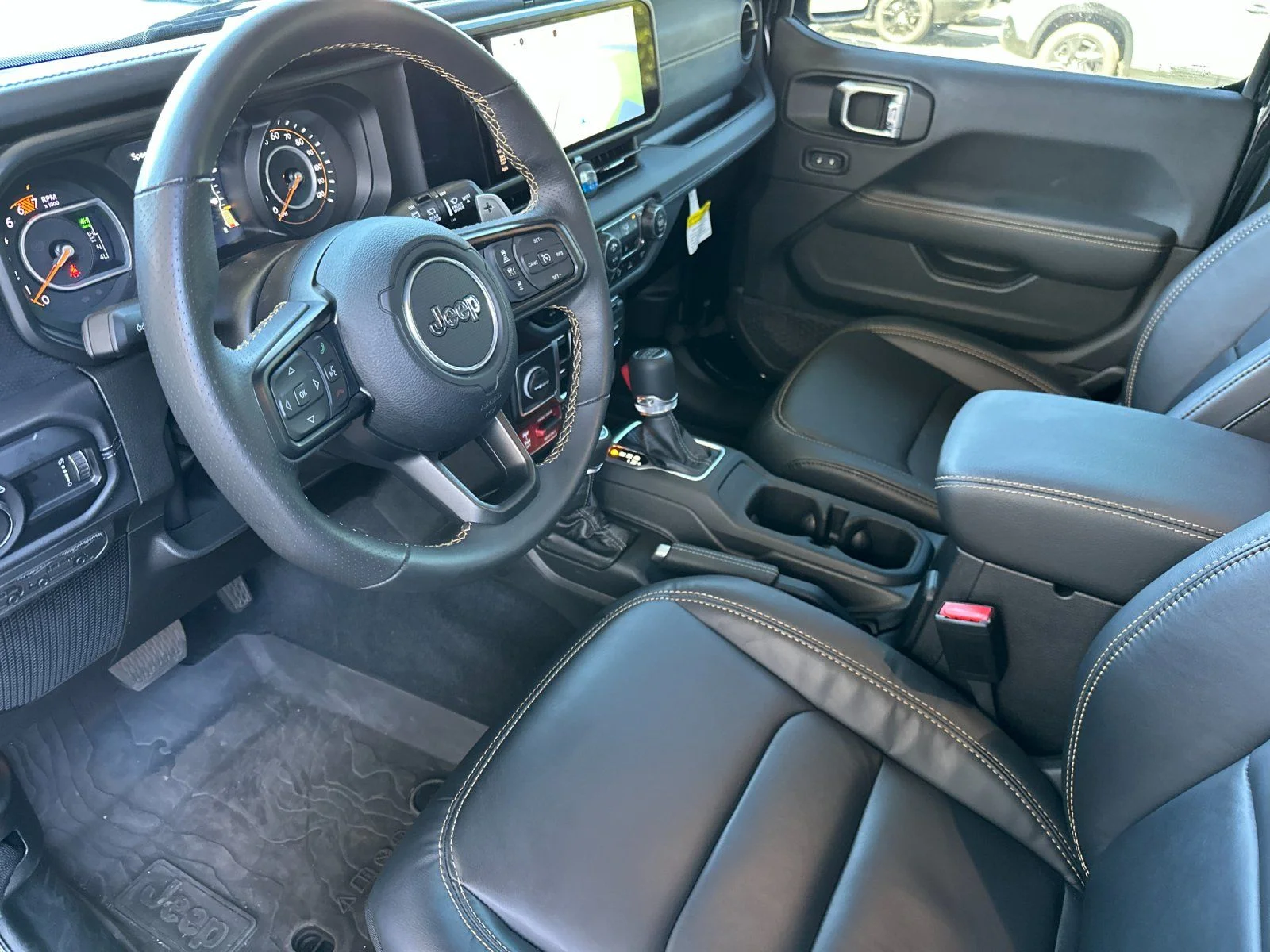 Used 2025 Black Jeep Rubicon 392 image 9
