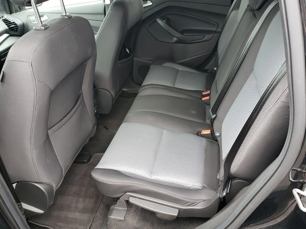 Used 2018 Black Ford SE image 12