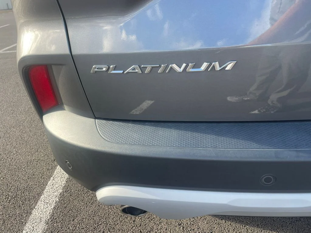 Used 2023 Gray Ford Platinum image 8