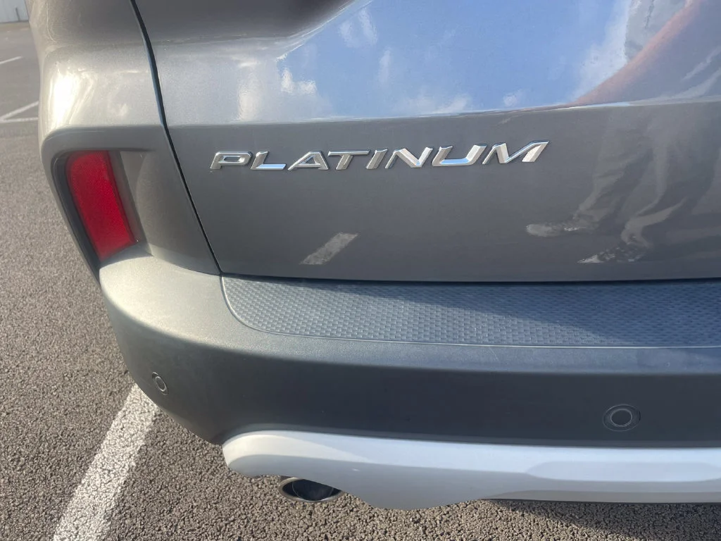 Used 2023 Gray Ford Platinum image 8