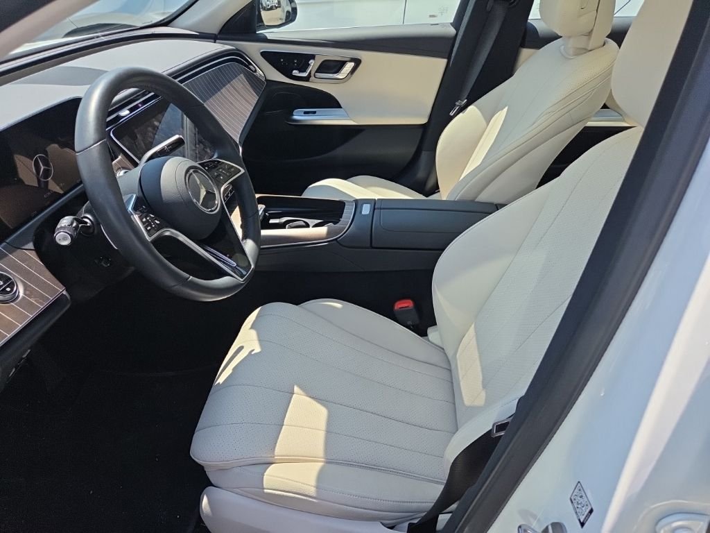 Used 2026 Polar White Mercedes-Benz E 350 image 4