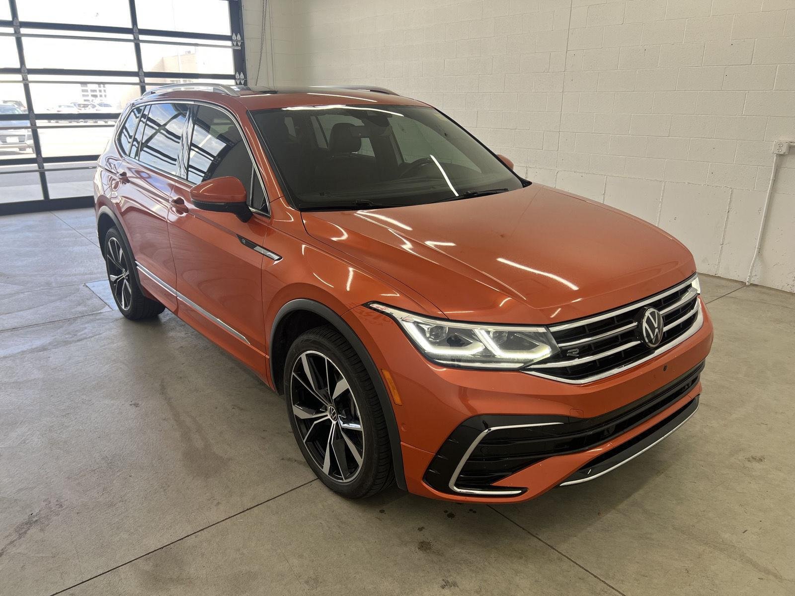 2022 Volkswagen Tiguan SEL R-LINE - Photo 13