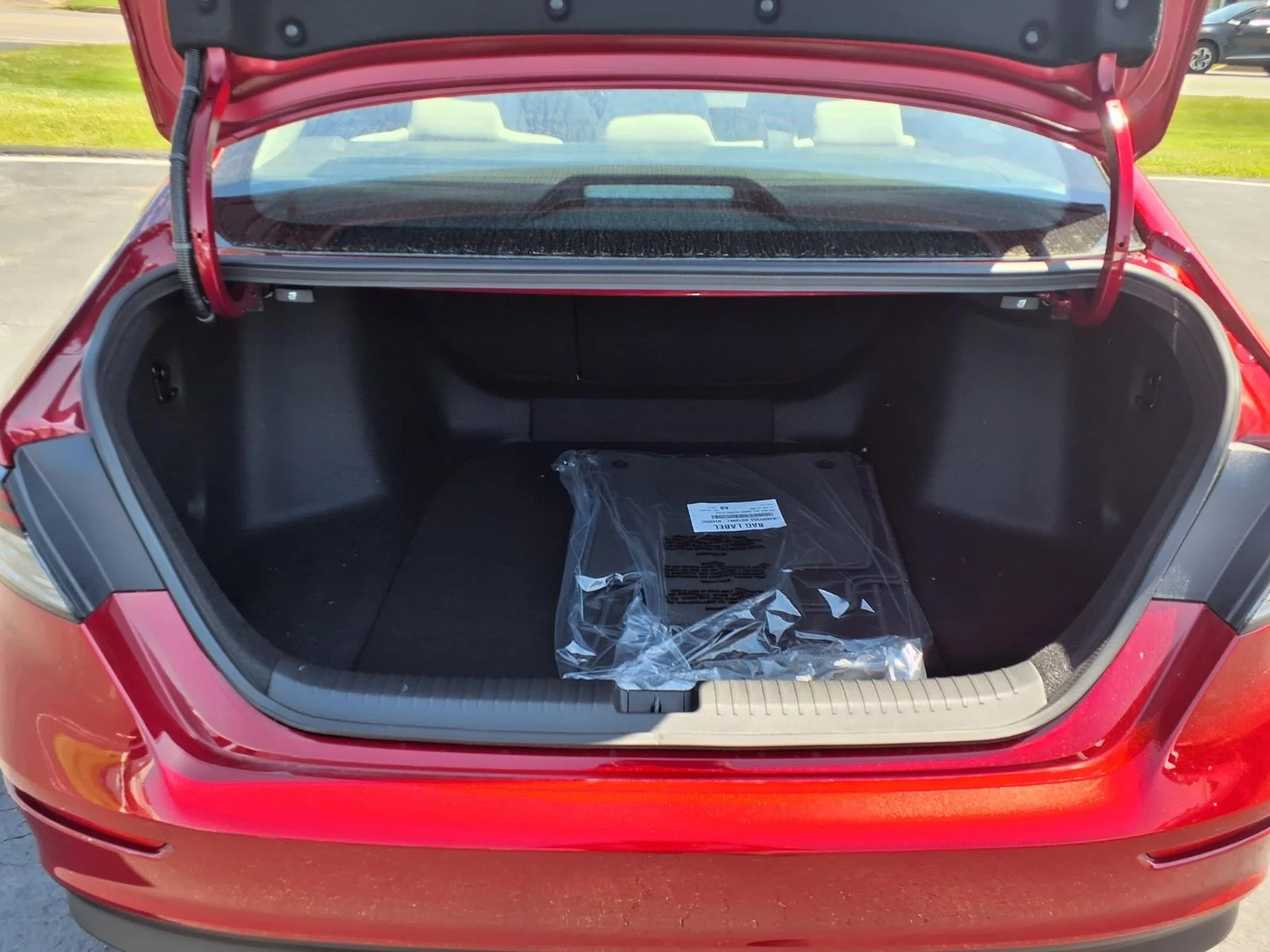 New 2026 Radiant Red Metallic Honda SE image 5