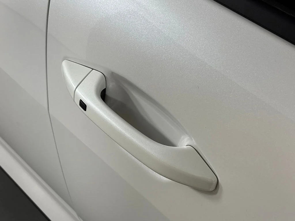 New 2026 Snow White Pearl Kia EX image 12