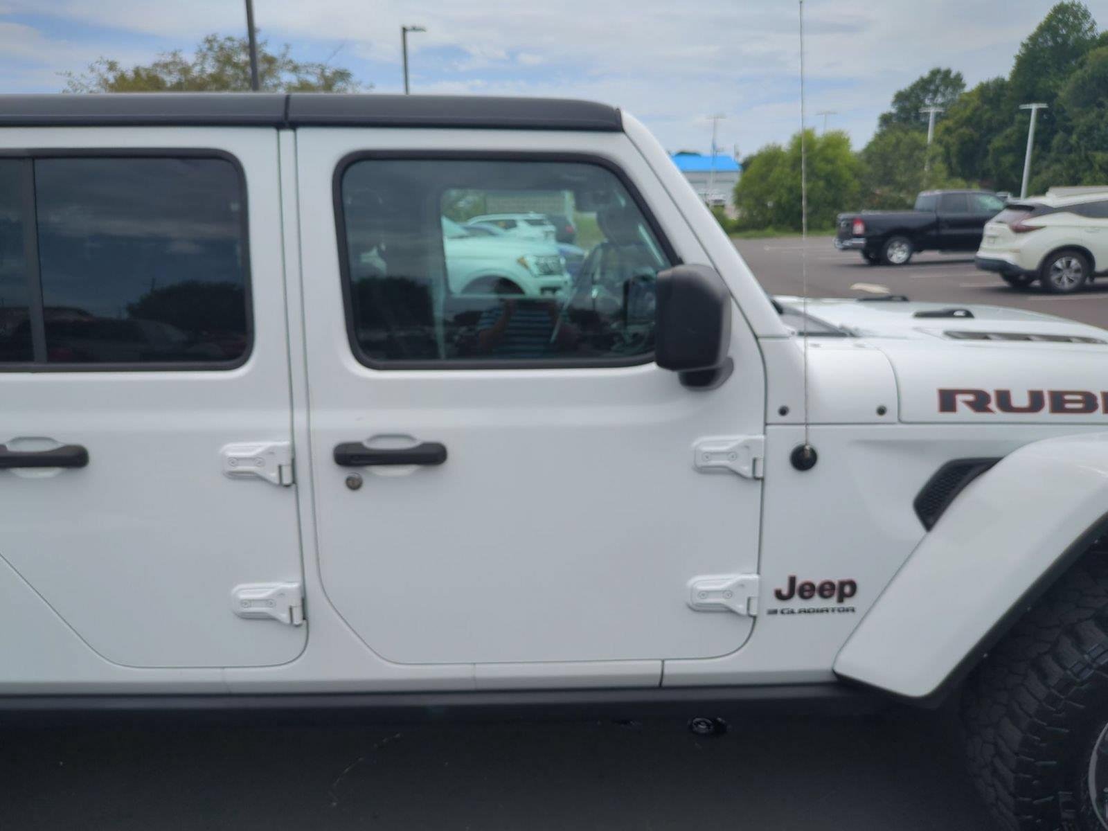Used 2023 Bright White Clearcoat Jeep Rubicon image 35