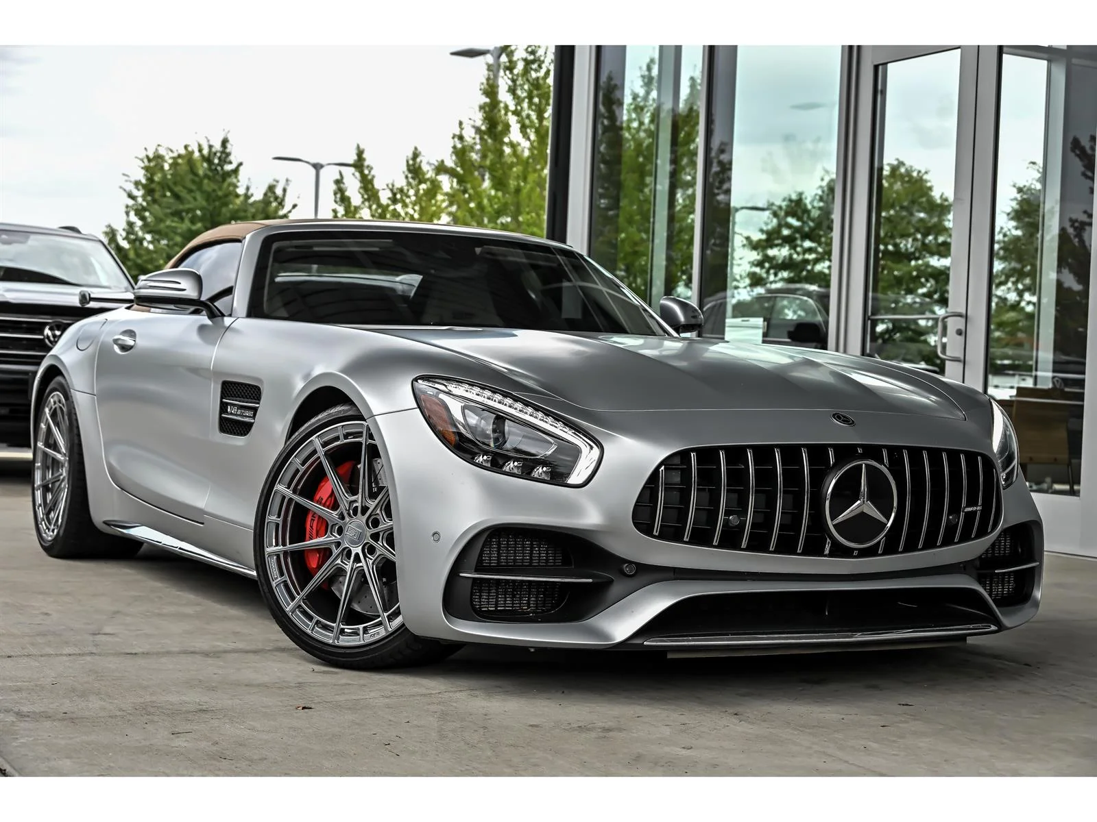 2018 Mercedes-Benz AMG GT Roadster