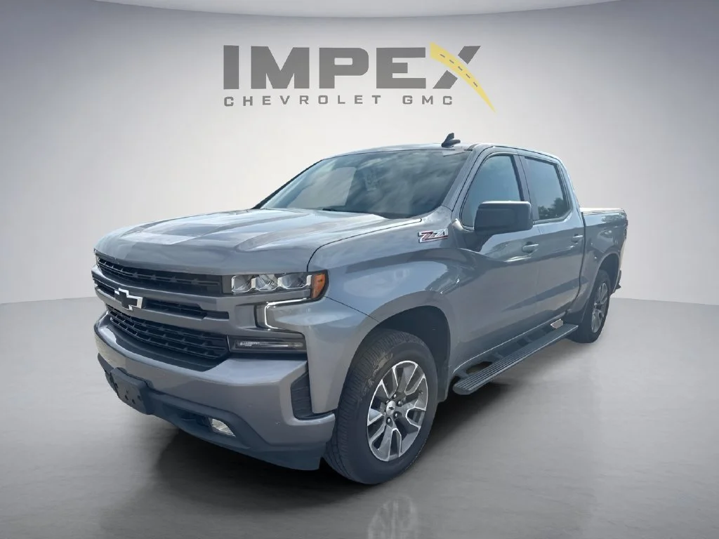 Used 2021 Satin Steel Metallic Chevrolet RST image 1