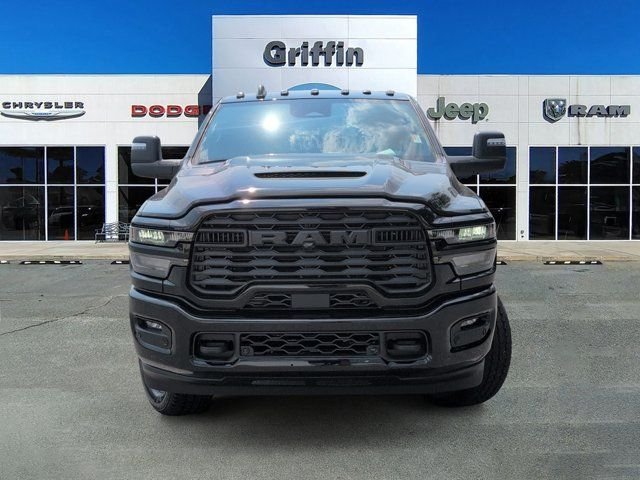 New 2026 Diamond Black Crystal Pearlcoat RAM  image 12