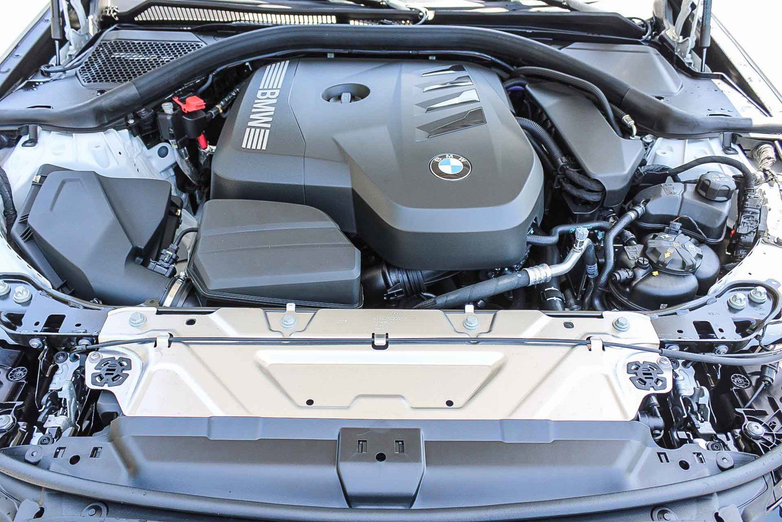 New 2026 Alpine White BMW 330i image 22
