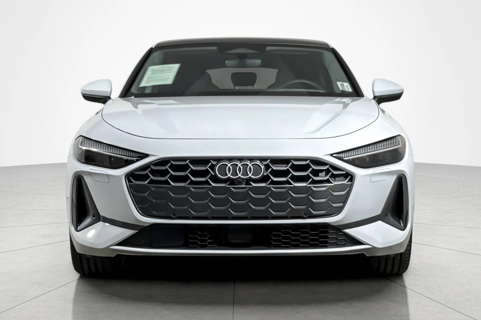 Used 2025 Glacier White Metallic Audi Premium Plus 2.0 TFSI quattro image 8