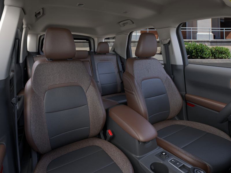 New 2025 Shadow Black Ford Outer Banks® image 10